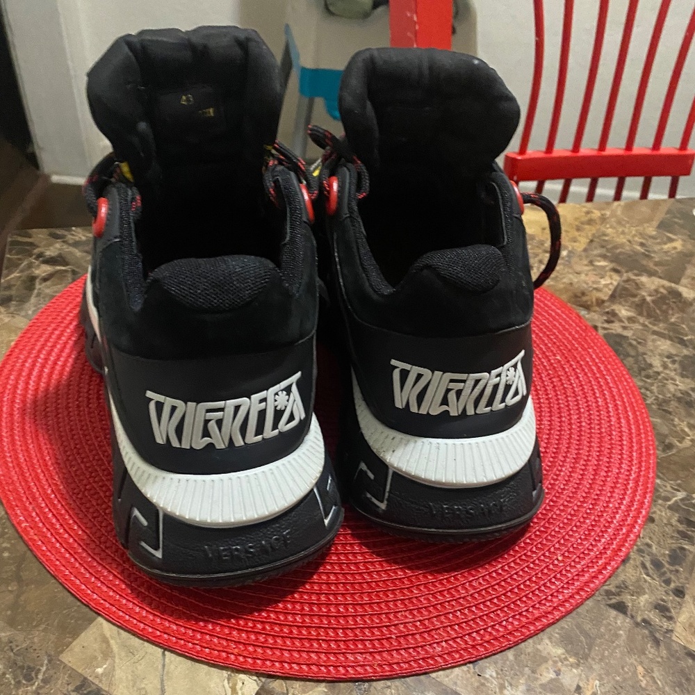 Versace men’s shoe